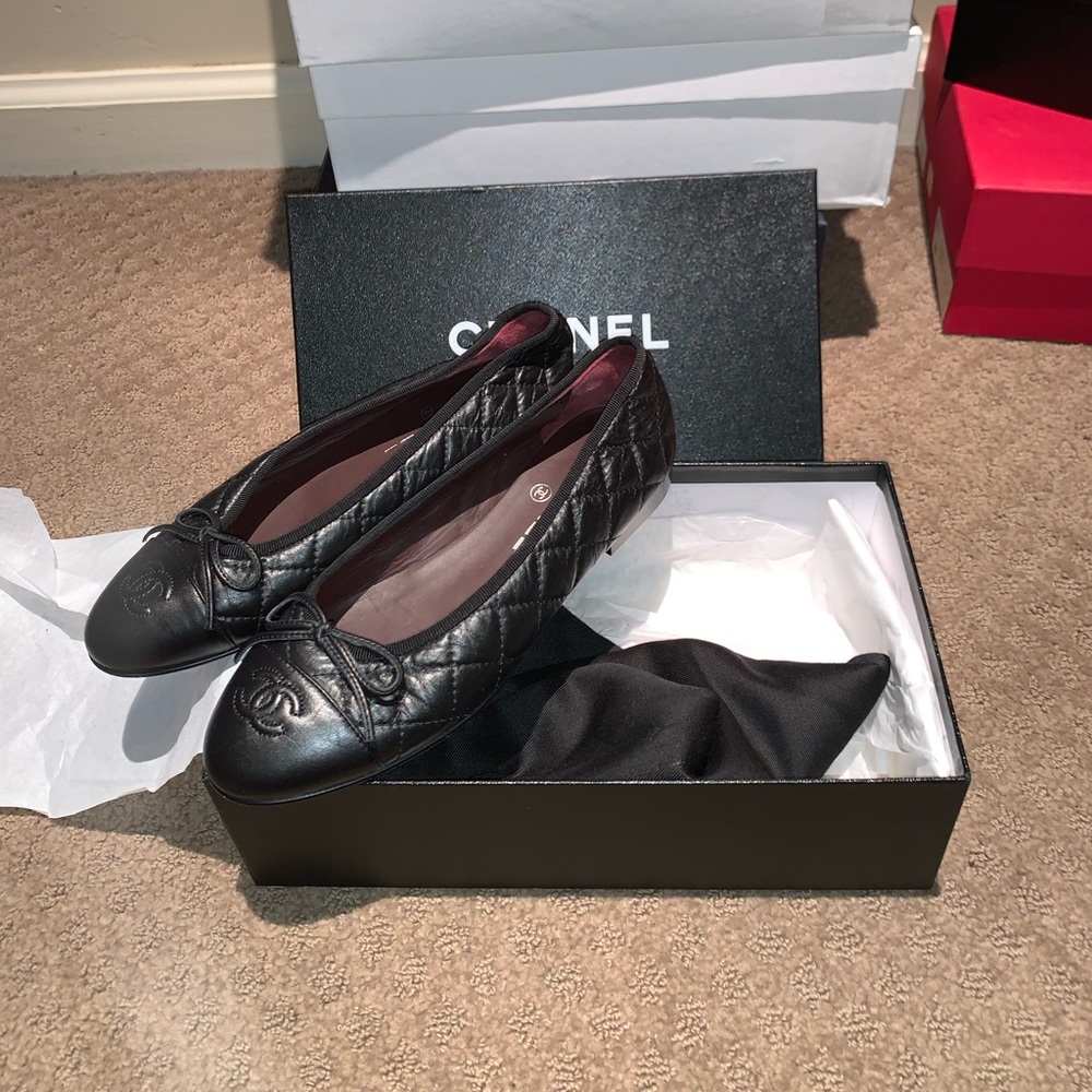 ❗️SOLD❗️Chanel ballerina flats